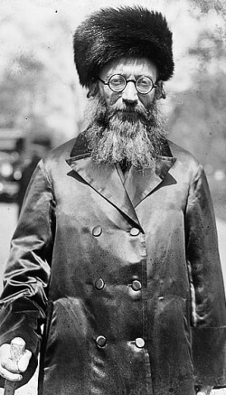 Rabbi Abraham Isaac HaCohen Kook, Chief Rabbi, in Washington DC, 1924