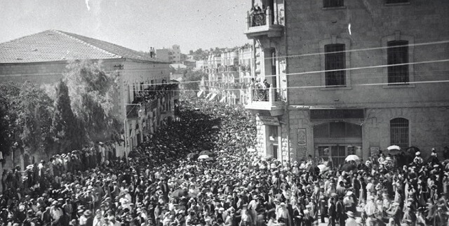 Funeral_of_Rav_Kook_Jerusalem_1935