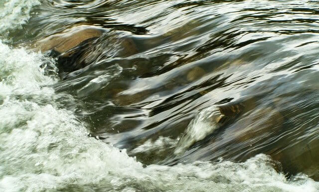 Flowing_water