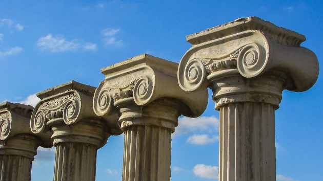 Greek_pillars