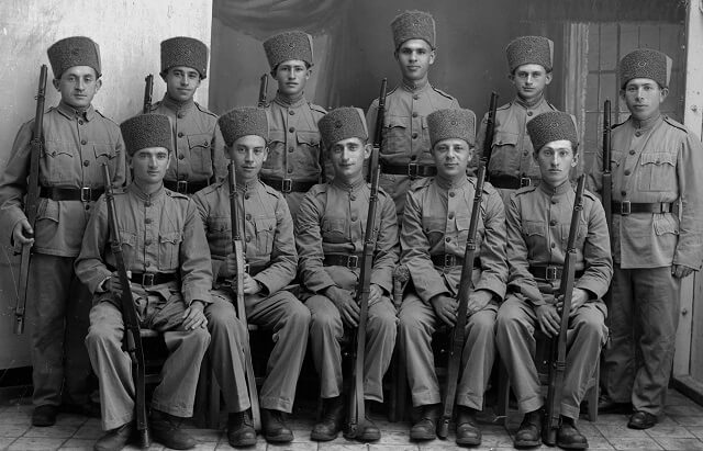 Jewish_policemen_1933